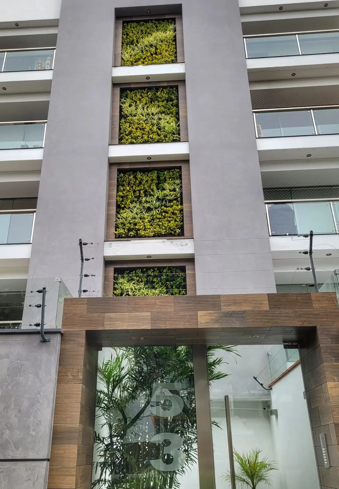 Jardines verticales edificios prime